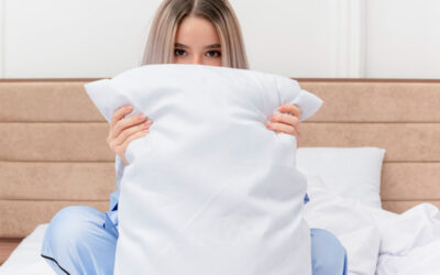 ¿Cuál es la mejor altura para dormir? ¿Es bueno dormir sin almohada?